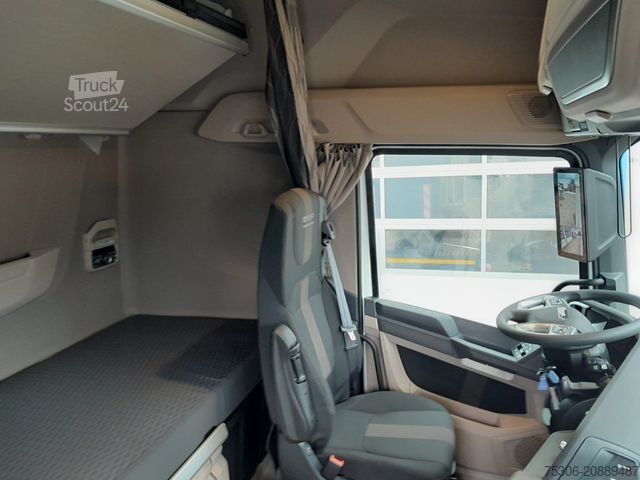 Standardowy ciągnik siodłowy DAF XG 480 FT