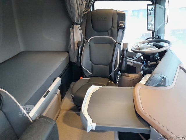 Standardowy ciągnik siodłowy DAF XG+ 480 FT