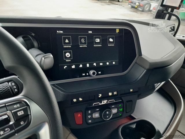 Standardowy ciągnik siodłowy DAF XG 480 FT