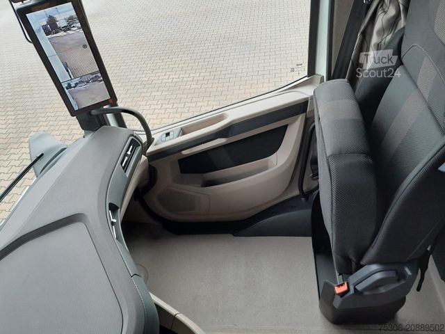 Standardowy ciągnik siodłowy DAF XG 480 FT