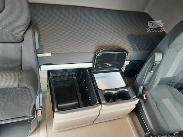 Standardowy ciągnik siodłowy DAF XG 480 FT