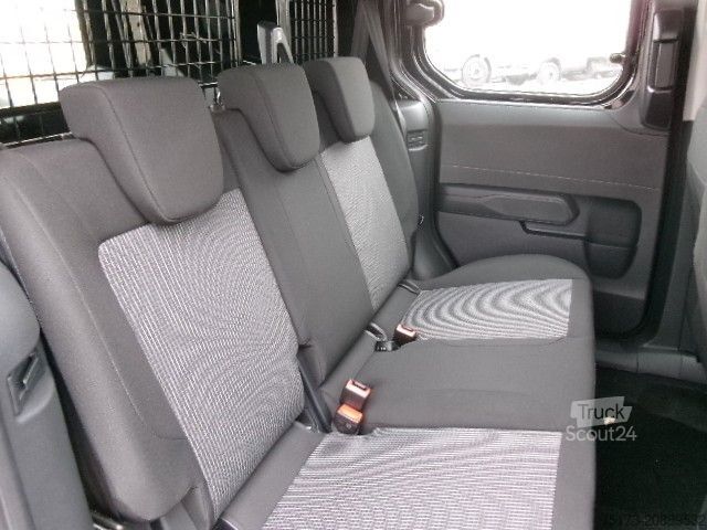 Panel van FORD Transit Courier Trend DoKa 1.5L WiPa GRA Kam