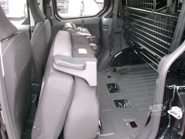 Panel van FORD Transit Courier Trend DoKa 1.5L WiPa GRA Kam