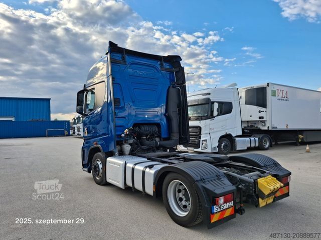 Véhicule tracteur volume FORD F-MAX 500 mega