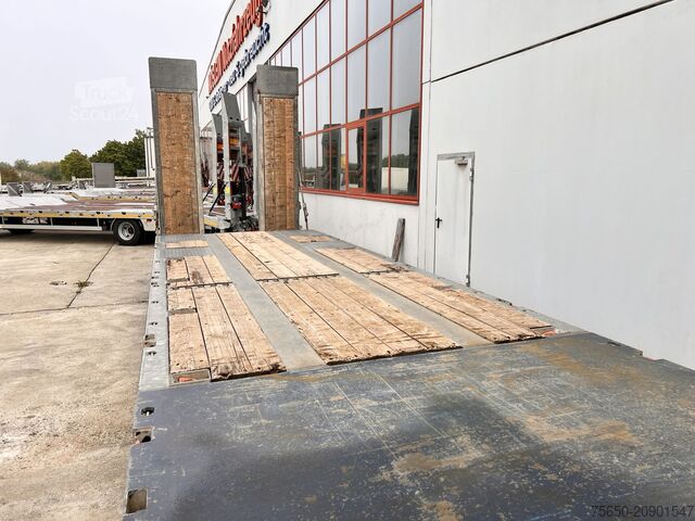 Remorque porte-engins surbaissée Müller Mitteltal D3 3 Achs Tieflader 9 m, Verzinkt, Wenig Benutzt