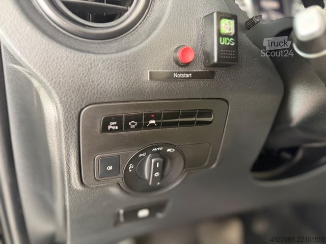 Пожарная машина MERCEDES-BENZ Vito Tourer 119 CDI Pro 4MATIC NEF*NOTARZTEINSAT