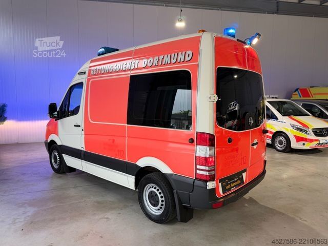 Vatrogasno vozilo MERCEDES-BENZ Sprinter II 313 CDI*L1/H2*RTW*KTW*KRANKENWAGEN*