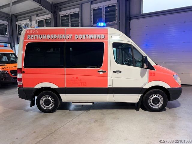 Vatrogasno vozilo MERCEDES-BENZ Sprinter II 313 CDI*L1/H2*RTW*KTW*KRANKENWAGEN*