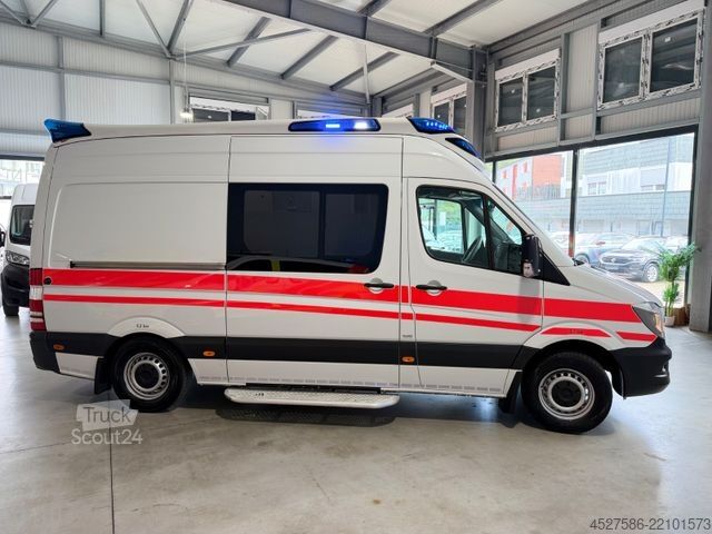 شاحنة إطفاء MERCEDES-BENZ Sprinter II Kasten 316 CDI*RTW*KTW*KRANKENWAGEN*