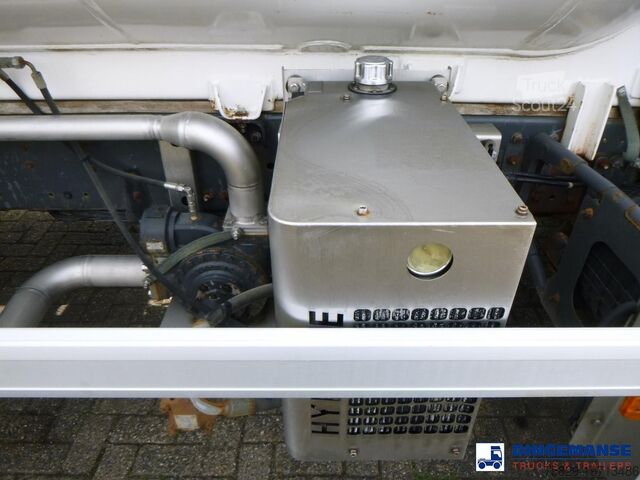 Tankwagen Renault Premium 270.19 4x2 dxi gas tank 19.7 m3 / 1 comp