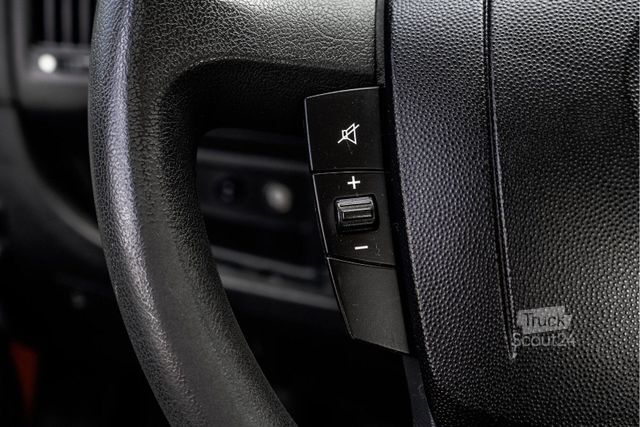 Furgão pick-up FIAT Ducato 2.3 Open laadbak met oprijplaat | 131PK |