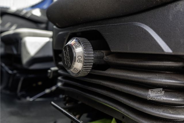 Furgon IVECO Daily 40C21 3.0L | BE-Trekker | 8.2T | Climate |