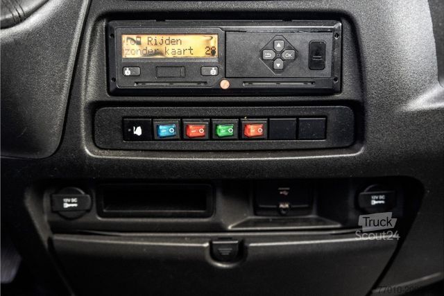 Furgon IVECO Daily 40C21 3.0L | BE-Trekker | 8.2T | Climate |