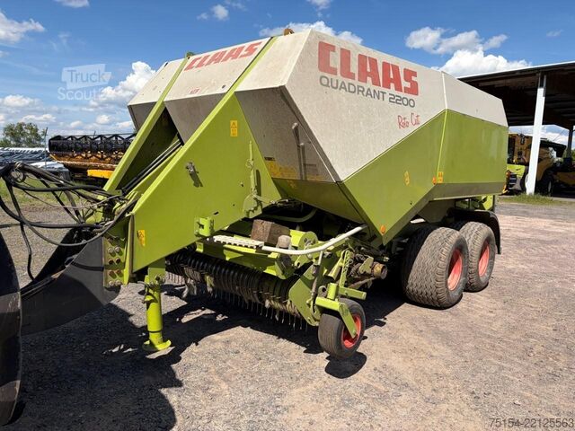 Balya presi (tarım) CLAAS Quadrant 2200 RC
