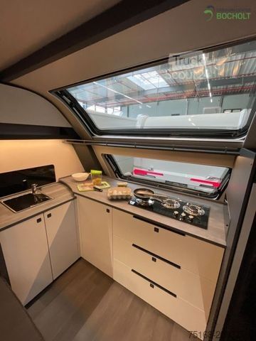 Husvagn HOBBY Maxia 660 WQM Abverkauf / 2200 kg Achse