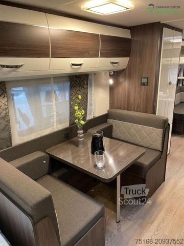 Husvagn HOBBY Prestige 720 UKFe Abverkauf / 2500 kg