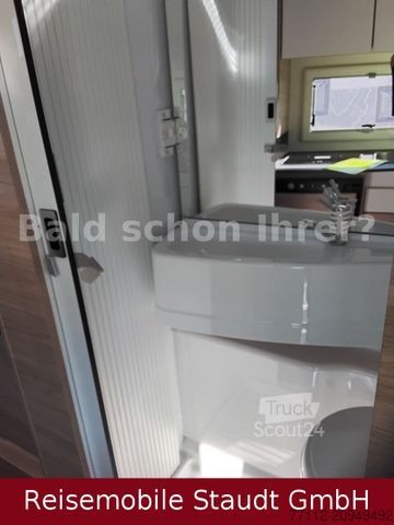 Avtodom z nadgradnjo (alkoven) CHALLENGER C 194