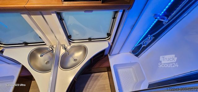 Caravana FENDT LARIMAR BOLERO 620/NEUE TÜV-GAS-REIFEN/KLIMAAU