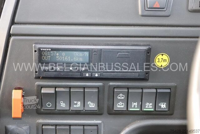 туристически автобус Volvo 9700 HD / 13m / Full option / Lift