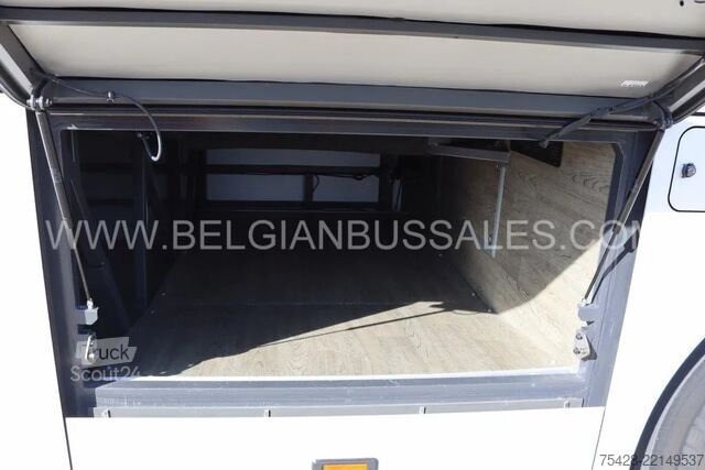 туристически автобус Volvo 9700 HD / 13m / Full option / Lift