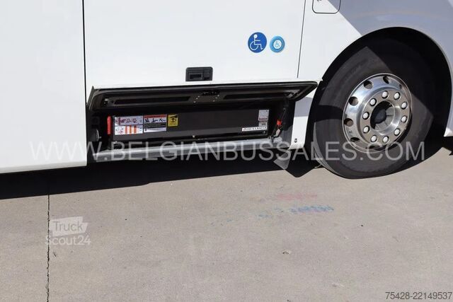 туристически автобус Volvo 9700 HD / 13m / Full option / Lift