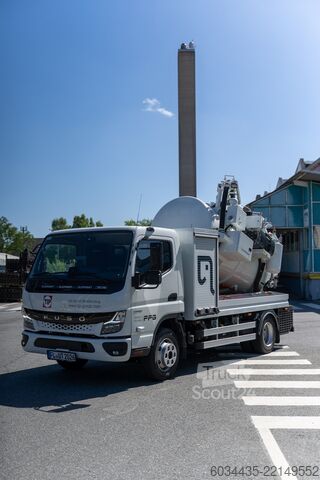 Vakuum- og trykkbil Mitsubishi Fuso Canter 7C18