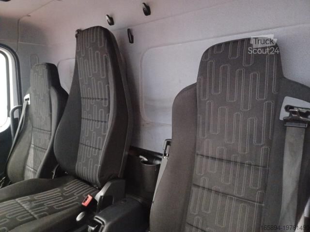 Furgoneta caja Mercedes-Benz Atego 818 EXPORT L Möbelkoffer