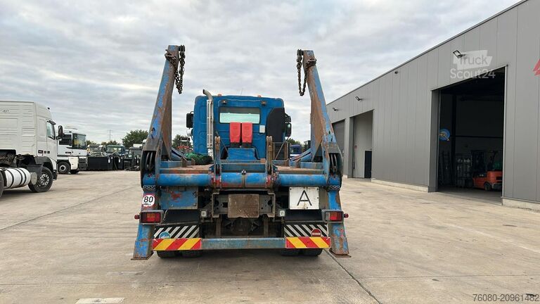 Systém portálového ramene Renault KERAX (GRAND PONT / LAMES / PROPRE / BOITE MANU...