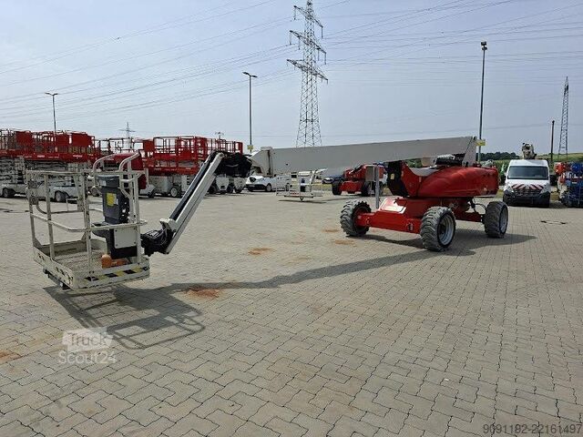 Gelenkteleskoparbeitsbühne JLG M600JP