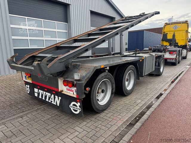 Transportul de containere Burg BPA 10 18 Kipper