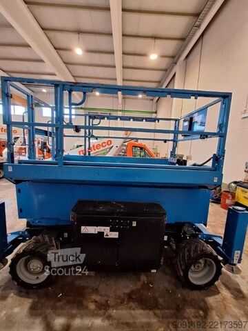 Žirklinis keltuvas Genie GS-4069 RT OR