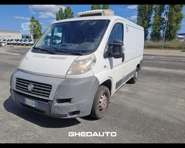 Minibus FIAT Ducato 250 30 E5 2011 - Ducato 30 CH2 2.0 mjt 115cv vetrato - FRIGO