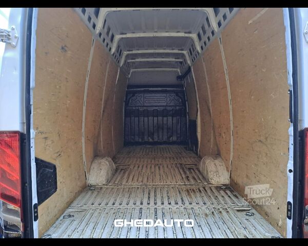 Minibus IVECO 35S14 - 35S14 furgone