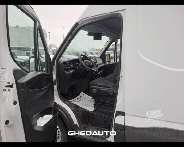 Minibus IVECO 35S14 - 35S14 furgone