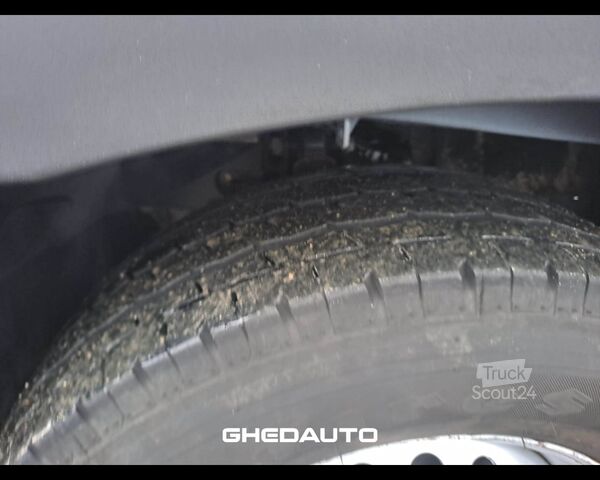 Minibus IVECO 35S14 - 35S14 furgone