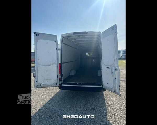 Minibus IVECO Daily V 35.16 E6 2016 - daily 35 S16 V H3 4100 E6