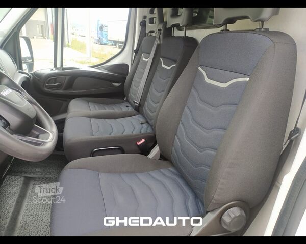 Minibus IVECO Daily V 35.16 E6 2016 - daily 35 S16 V H3 4100 E6