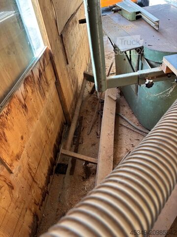 Erkes Nutzfahrzeuge Handels- und Vermietungs- GmbH Erkes Nutzfahrzeuge Handels- und Vermietungs- GmbH Erkes Nutzfahrzeuge Handels- und Vermietungs- GmbH