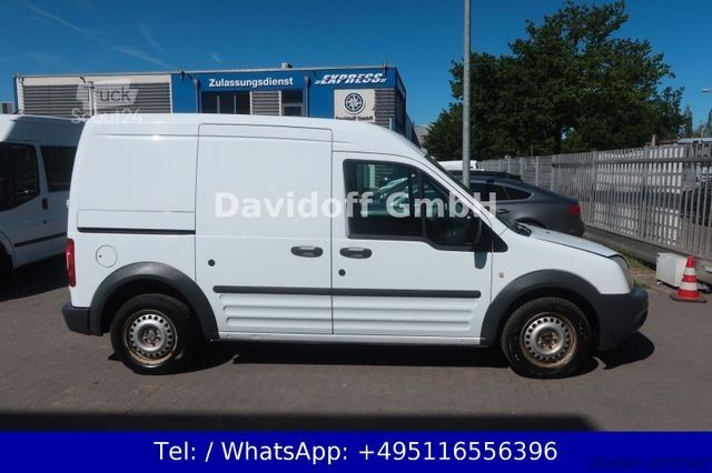 Dodávka s vysokou střechou FORD Transit Connect Kasten lang hoch / AHK / Nr. 220
