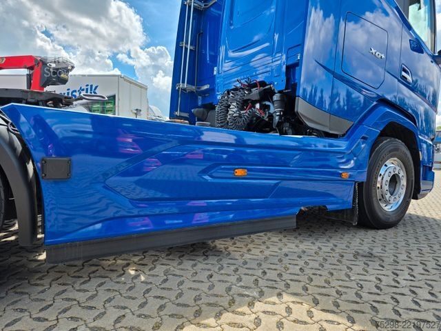 Vakio vetoauto DAF XG+ 530FT / Intarder / PTO / Kipphydraulik / 6E