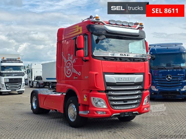 Standardni tegljač DAF XF 530 FT / Intarder / PTO / Kipphyd. / 6D