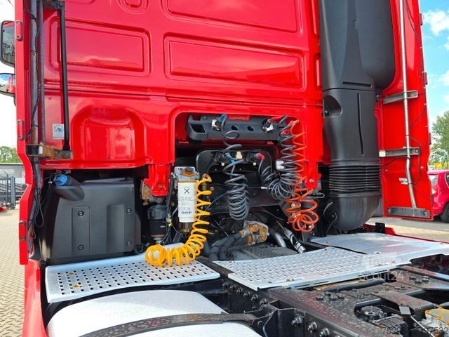 Standardni tegljač DAF XF 530 FT / Intarder / PTO / Kipphyd. / 6D