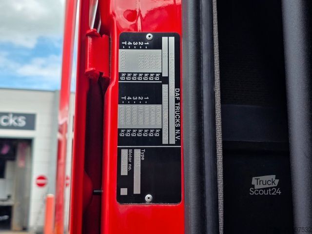 Standardni tegljač DAF XF 530 FT / Intarder / PTO / Kipphyd. / 6D