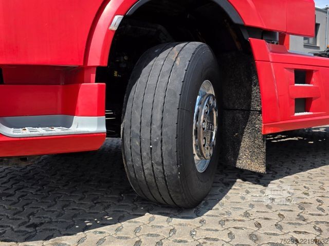 Standardni tegljač DAF XF 530 FT / Intarder / PTO / Kipphyd. / 6D