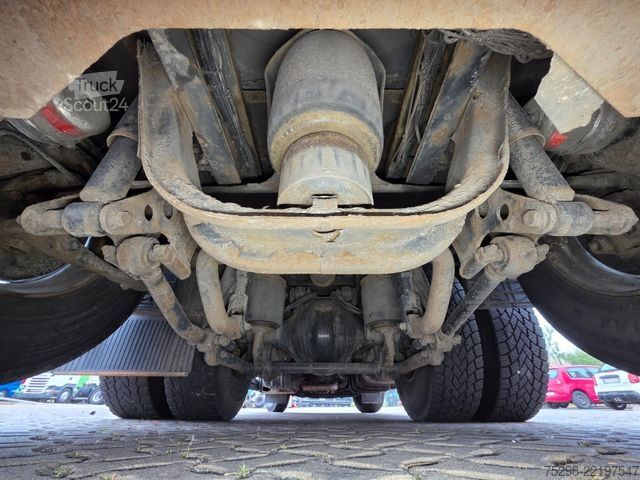 Dobozos teherautó MAN TGX 26.400 6x2/Elektrische Faltwand/Lenkachse