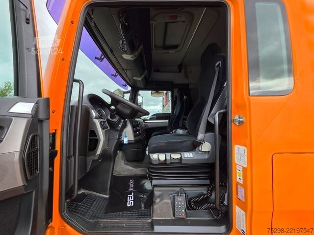 Dobozos teherautó MAN TGX 26.400 6x2/Elektrische Faltwand/Lenkachse