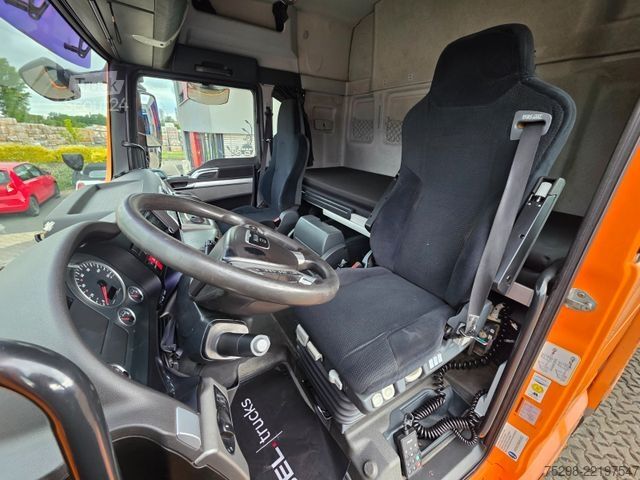 Dobozos teherautó MAN TGX 26.400 6x2/Elektrische Faltwand/Lenkachse