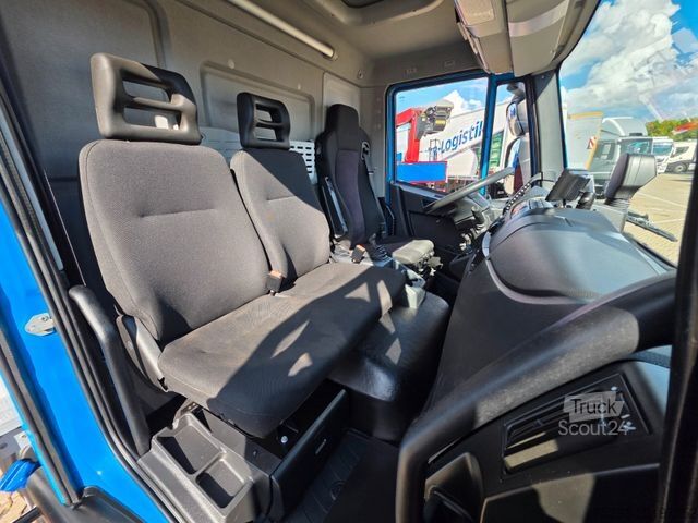 Transporter mit Koffer IVECO Eurocargo 75-210 / Ladebordwan