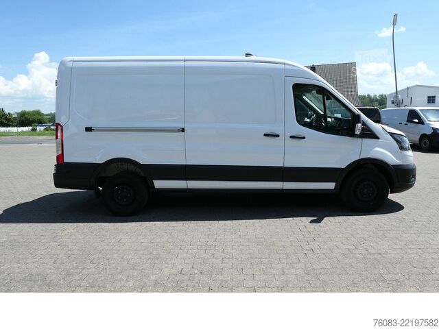 Magas tetős furgon FORD Transit 350 L3H2 Klima Kamera Navi