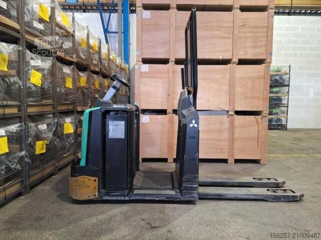 Handmatige palletwagen Mitsubishi OPB20N2
